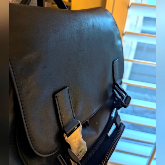 EUC Coach Smith full grain black leather terrain Track laptop backpack C2710 - Picture 3 of 16